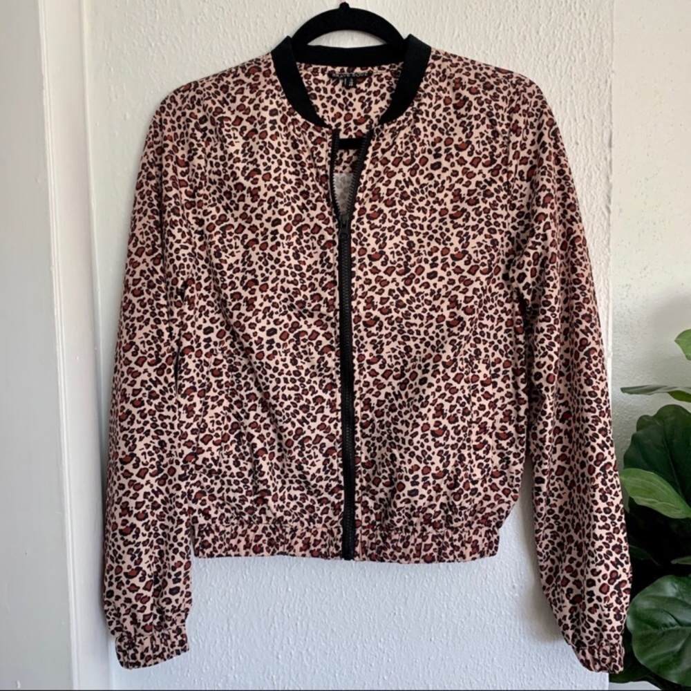 Bomber jacket - Picture 12 of 12
